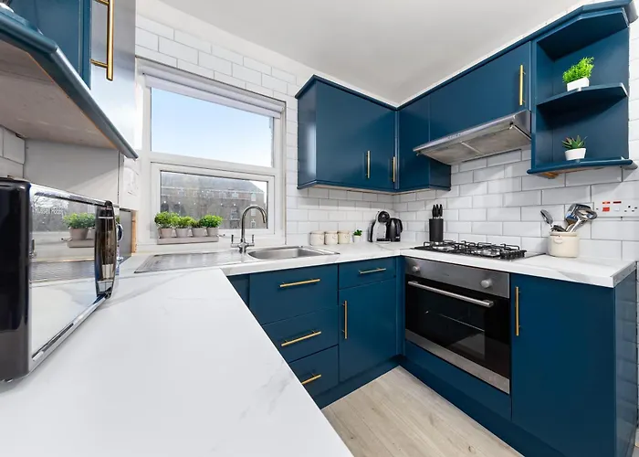 The Holloway Suite - 1Br Modern Apartment